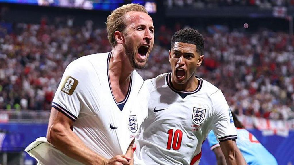 England and Mexico flags ahead of their World Cup 2026 last-16 match